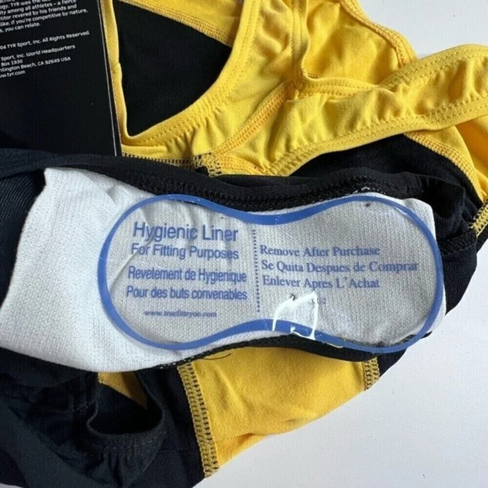 TYR Girls' Maxfit Swimsuit Atle- T-Splice black/gold size 8.